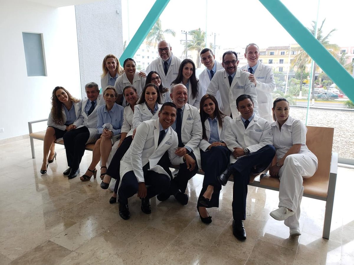 Bilingual physicians of the HealthCare Resources network in Puerto Vallarta